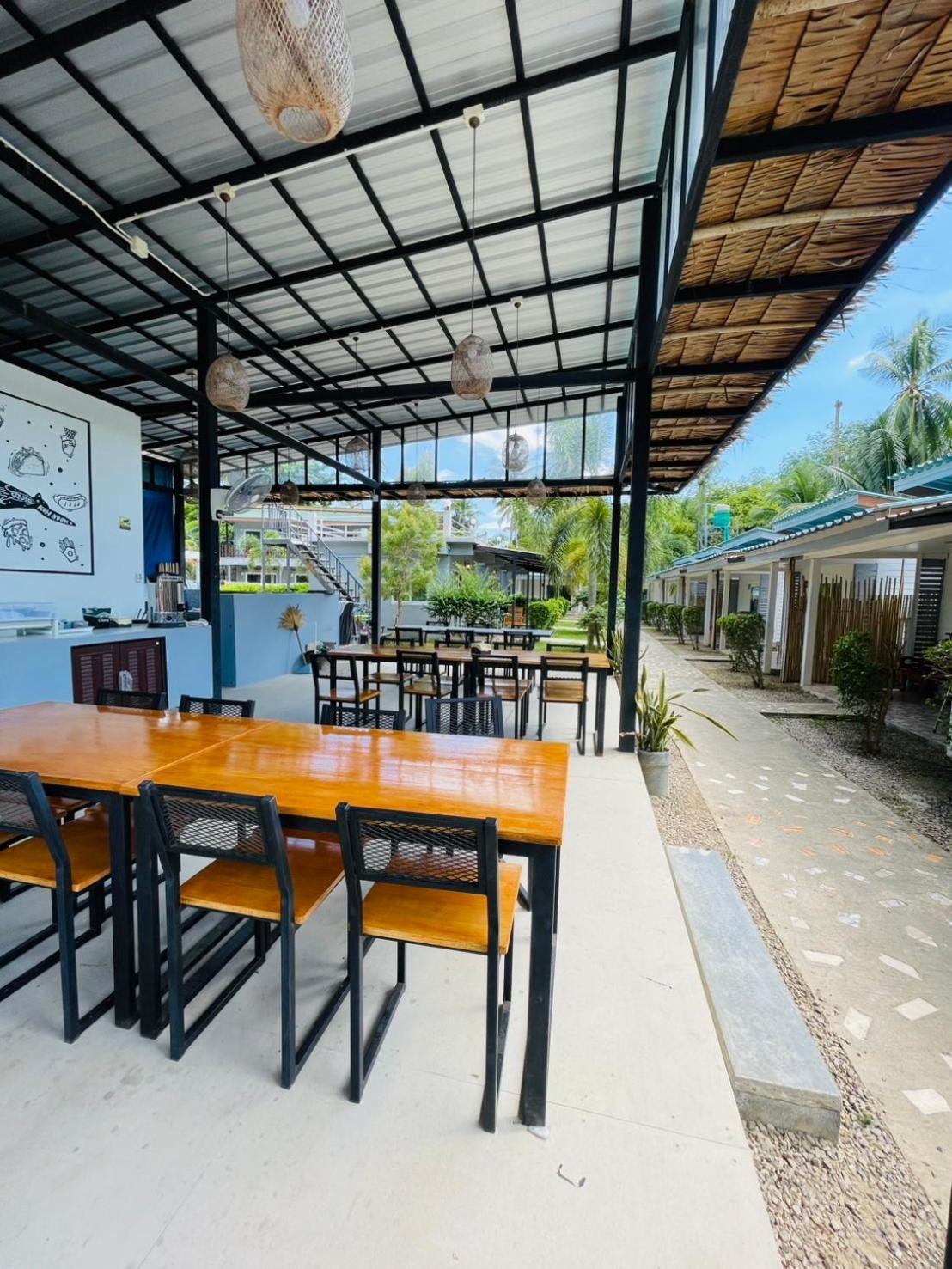 Smile Resort Ko Mook Exterior photo